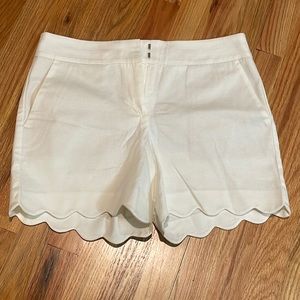 Talbots scallop shorts size 4